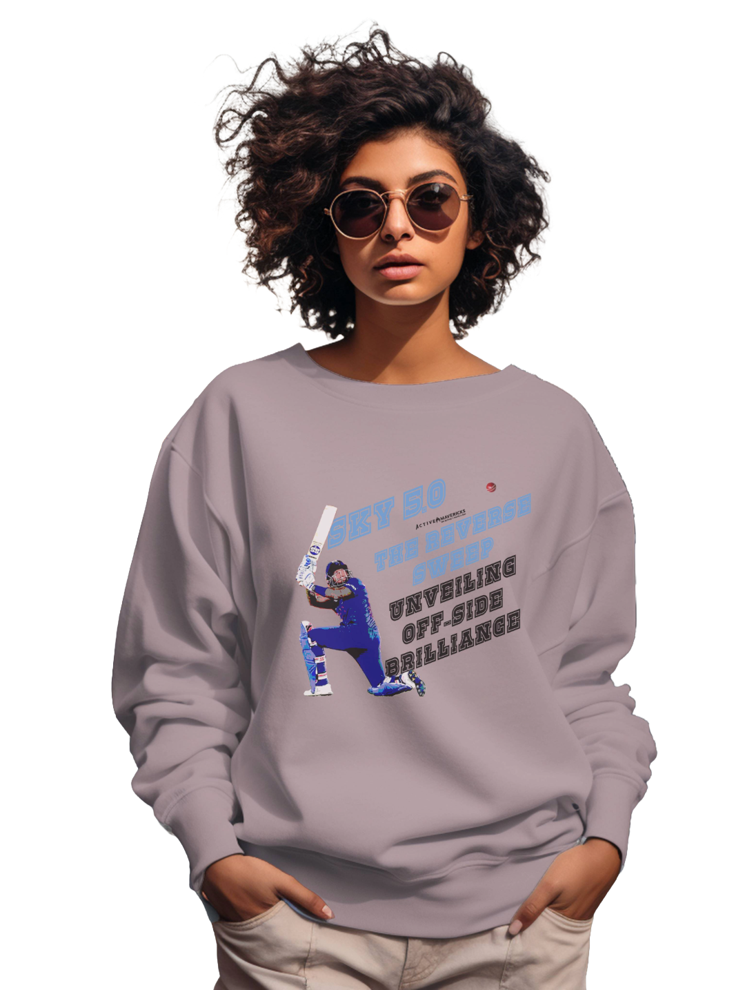 Women's SKY 5.0 THE REVERSE SWEEP Sweatshirt
